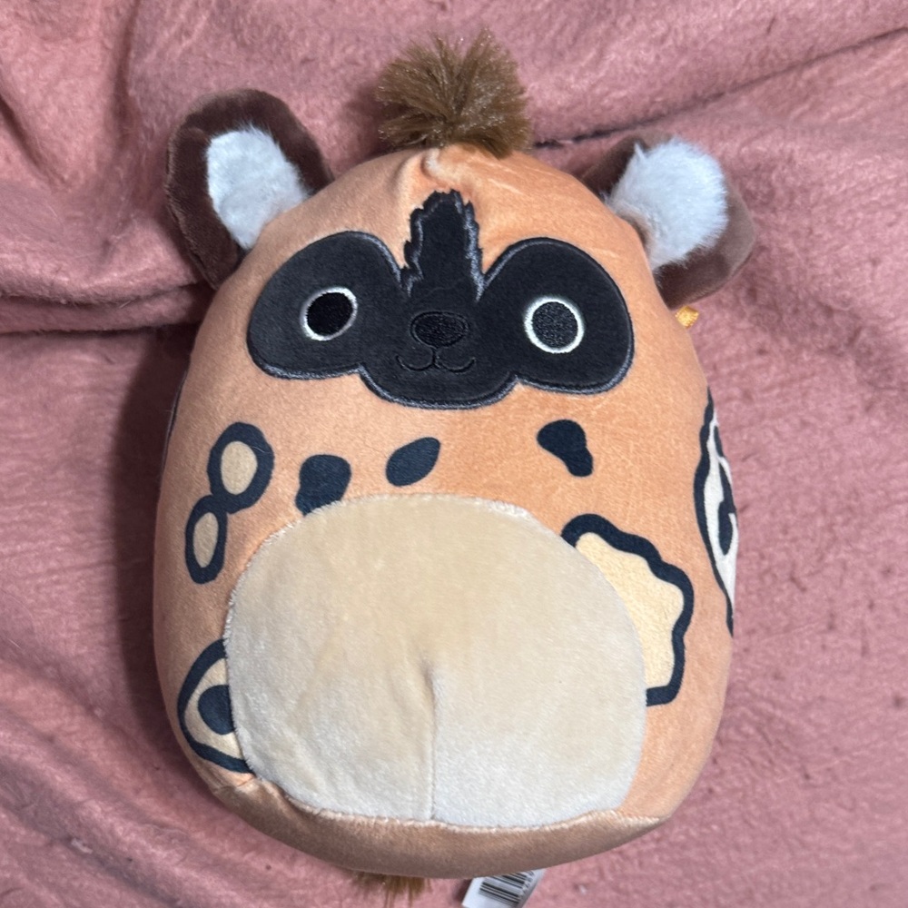 Plush hyena Tan & Cream Animal Plush Toy - Kids Toys